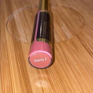 Lipsense retired Sassy Z . Opened